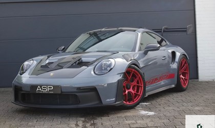 Porsche 992